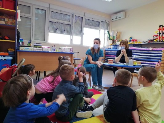 IMG-52e06834a2954bf4d03c595bdb358b9c-V