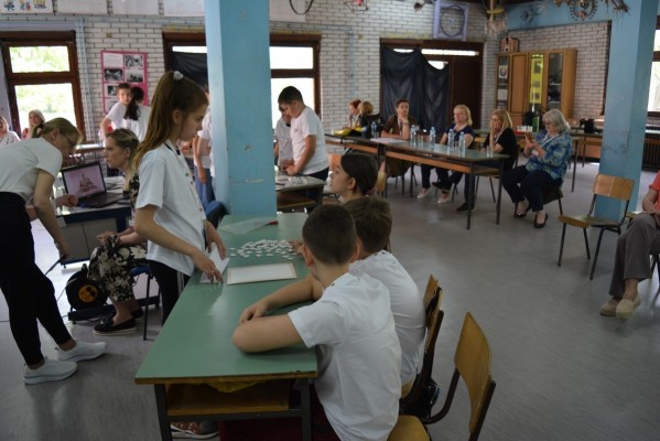 ZŠ (65)