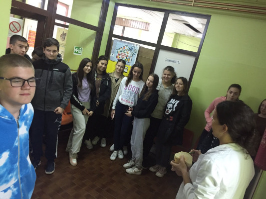 IMG-50fef076579418cb01134c9723a689df-V
